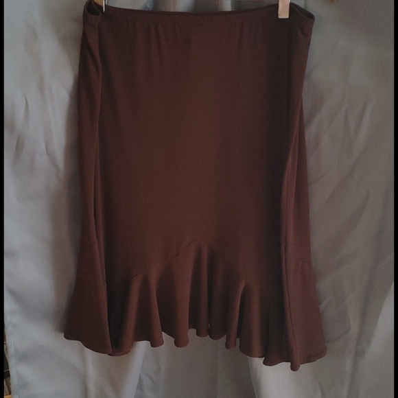 Brown Petite Large Skirt - Picture 1 of 4